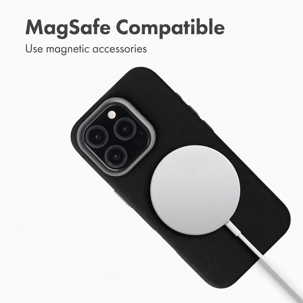 Accezz Mesh Back Cover with MagSafe Apple iPhone 15 Pro - Black