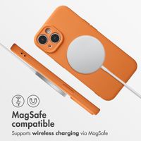 imoshion Colour Back Cover with MagSafe Apple iPhone 15 - Orange