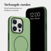 imoshion Color Backcover met Thin MagSafe Ring Apple iPhone 15 Pro - Donkergroen