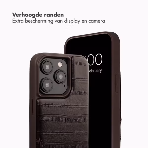 Selencia Nova Real Leather Backcover met Koord en Pashouder Apple iPhone 15 Pro - Dark Chocolate