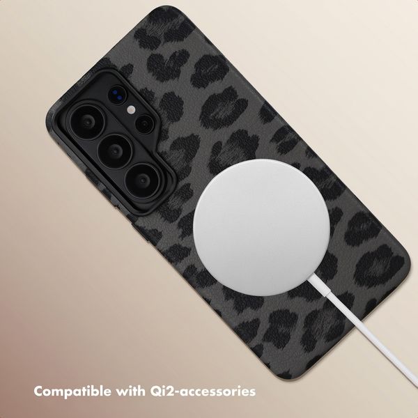Selencia Sabi Back Cover Panther Print with MagSafe Samsung Galaxy S26 Ultra - Midnight Black