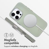 Accezz Leather Back Cover with MagSafe Apple iPhone 16 Pro - Light Grey