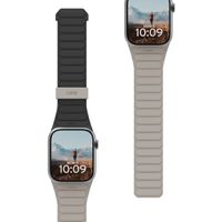 UAG Pathfinder | Omkeerbaar siliconenbandje Apple Watch Series 1 t/m 10 / SE / Ultra (2) (44/45/46/49 mm) - Black/Titanium