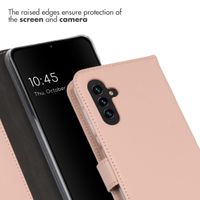 Selencia Echt Leren Bookcase Samsung Galaxy A13 (5G) / A04s - Dusty Pink