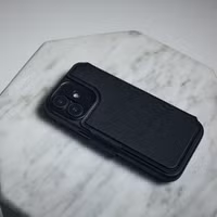 Decoded 2 in 1 Leather Detachable Wallet MagSafe Apple iPhone 17 - Navy Shadow