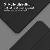 Accezz Smart Silicone Bookcase Apple iPad Air 13 inch (2025) M3 / (2024) M2 - Zwart