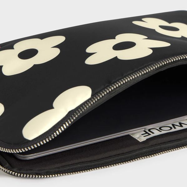 Wouf Daily laptop hoes 13-14 inch - Laptopsleeve - Night Daisy