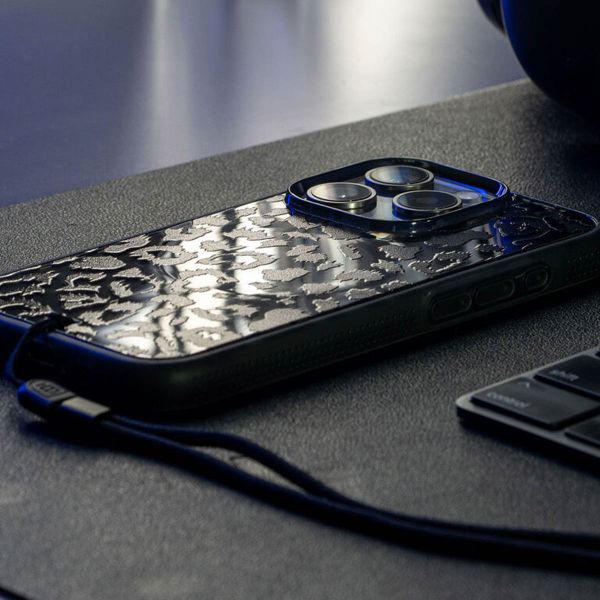 BodyGuardz Ace Pro MagSafe Backcover Apple iPhone 16 Pro Max - Black / Leopard