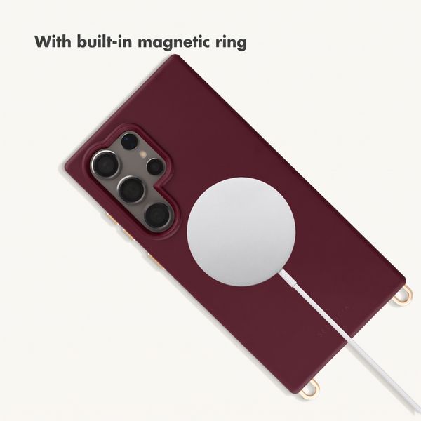Selencia Rivièra MagSafe Case with detachable hooks Samsung Galaxy S24 Ultra - Bold Burgundy