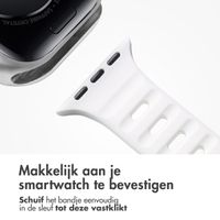 imoshion Active Sport siliconenbandje Apple Watch Series 1 t/m 9 / SE (38/40/41 mm) | Series 10 (42 mm) - Wit