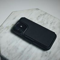 Decoded 2 in 1 Leather Detachable Wallet MagSafe Apple iPhone 17 Pro - Zwart