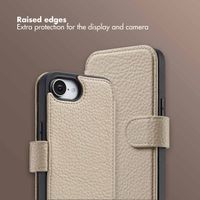 Selencia Riva Bookcase with MagSafe and phone strap Apple iPhone 17e / 16e - Beige