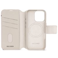 Decoded 2 in 1 Leather Detachable Wallet MagSafe iPhone 16 Pro - Clay