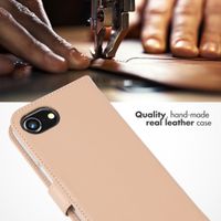 Selencia Genuine Leather Book Case Apple iPhone 17e / 16e - Dusty Pink
