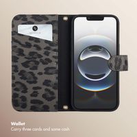Selencia Sabi Bookcase with Leopard Print Apple iPhone 17e / 16e - Midnight Black