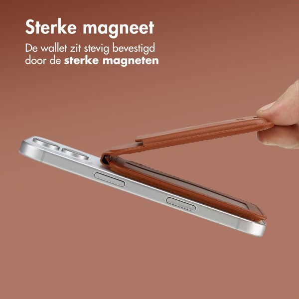 Accezz Leren Wallet met standaard - Geschikt voor MagSafe en Qi2 - Sienna Brown