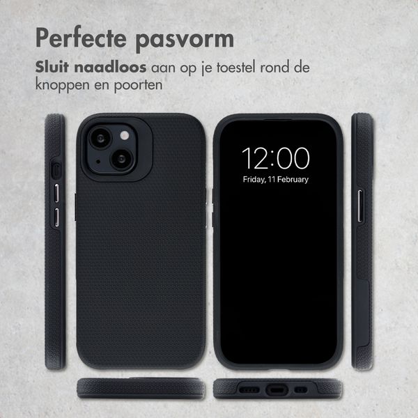 Accezz Tough Backcover met MagSafe Apple iPhone 13 - Zwart