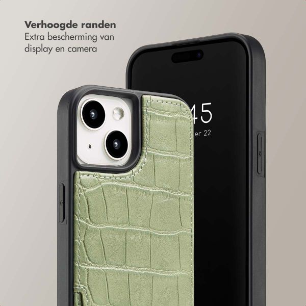 Selencia Nova Croco Backcover met koord en pashouder iPhone 15 - Sage Green