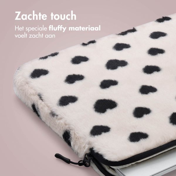 imoshion Fluffy Laptop hoes 15-16 inch - Laptopsleeve - Hearts