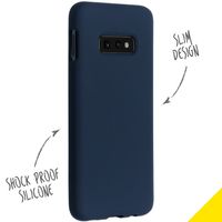 Accezz Liquid Silicone Backcover Samsung Galaxy S10e - Donkerblauw