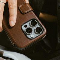 Nomad Modern Leather FolioBookcase Apple iPhone 16 Pro - Bruin