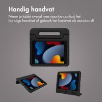 imoshion Kidsproof Backcover met handvat Apple iPad 9 (2021) 10.2 inch / iPad 8 (2020) 10.2 inch / iPad 7 (2019) 10.2 inch - Zwart