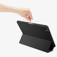 Spigen Urban Fit Bookcase iPad Pro 13 (2024) M4 - Black