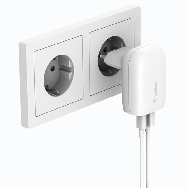 Belkin Boost↑Charge™ Dual USB -C (25W) en USB-A (12W) Wall Charger - 37W - Wit