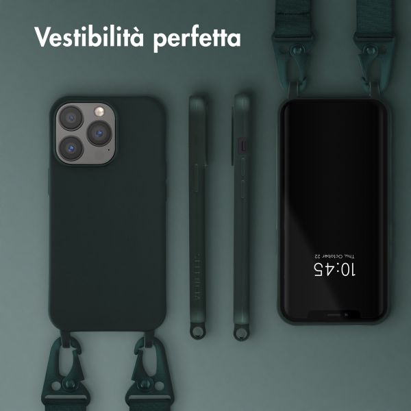 Selencia Siliconen hoesje met afneembaar koord Apple iPhone 13 - Donkergroen