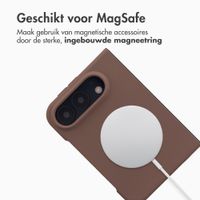 Accezz Liquid Silicone Backcover met MagSafe Apple iPhone Duo - New Tea Brown