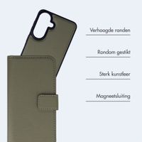 imoshion Uitneembare 2-in-1 Luxe Bookcase Samsung Galaxy A37 (5G) - Groen