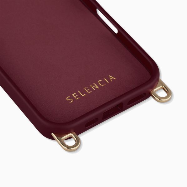 Selencia Rivièra MagSafe Backcover met afneembare haakjes Apple iPhone 16 - Bold Burgundy