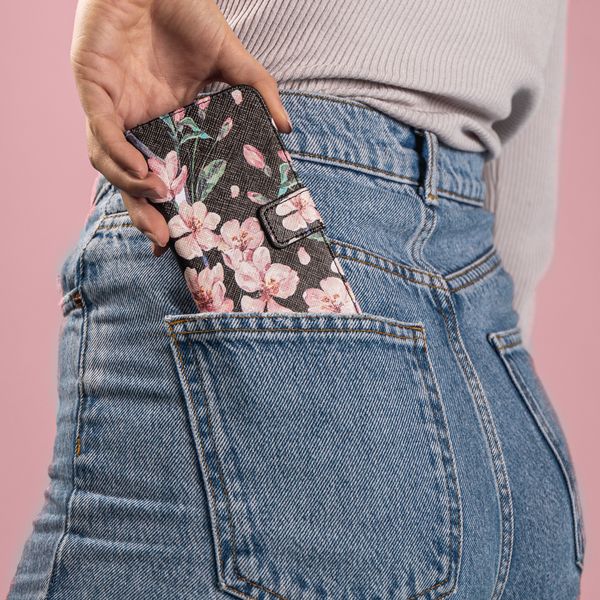 imoshion Design Softcase Bookcase Samsung Galaxy S21 Plus - Blossom Watercolor Black