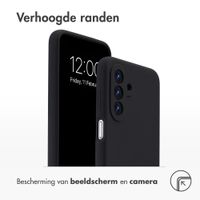 Accezz Liquid Silicone Backcover Samsung Galaxy A18 (4G) - Zwart
