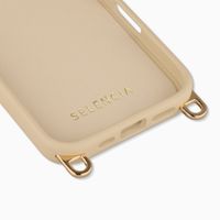 Selencia Rivièra MagSafe Backcover met afneembare haakjes voor de Apple iPhone 17 Pro - Milky Latte + Lova Polskoord - Mocha Brown