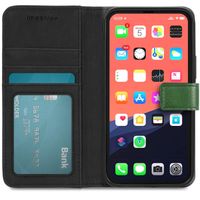 imoshion Luxe Bookcase iPhone 13 - Groen