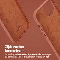 Accezz Leather Bookcase 2-in-1 met MagSafe Apple iPhone 15 - Sienna Brown