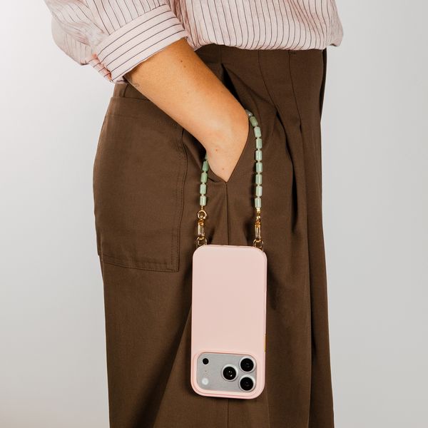 Selencia Rivièra MagSafe Backcover met afneembare haakjes Apple iPhone SE (2022 / 2020) / 8 / 7 - Sorbet Pink