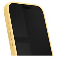 iDeal of Sweden Silicone Case met MagSafe Apple iPhone 15 Pro - Soft Lemon