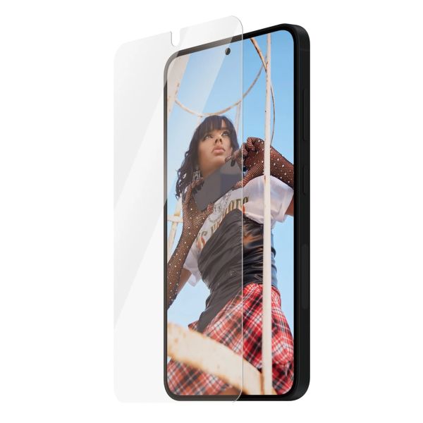 SAFE by PanzerGlass Ultra-Wide Fit Screenprotector incl. applicator Samsung Galaxy S24