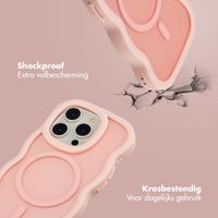 Selencia Wavy Backcover met MagSafe Apple iPhone 15 Pro - Soft Pink