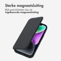 imoshion Transparante Bookcase met MagSafe Apple iPhone 14 / 13 - Zwart