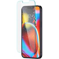 Spigen GLAStR EZ Fit Screenprotector 2 Pack + Applicator Apple iPhone 13 / 13 Pro / 14 / 16e