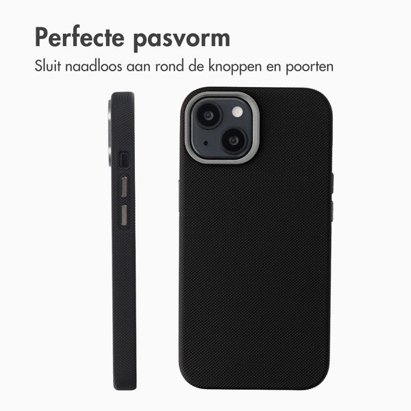 Accezz Mesh Backcover met MagSafe Apple iPhone 14 / 13 - Zwart