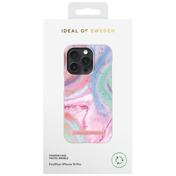 iDeal of Sweden Fashion Backcover Apple iPhone 15 Pro - Pastel Marble