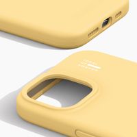 iDeal of Sweden Silicone Case iPhone 13/14/15/16e - Soft Lemon