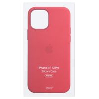 Apple Silicone Backcover MagSafe Apple iPhone 12 (Pro) - Red