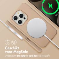 imoshion Color Backcover met afneembaar koord MagSafe Apple iPhone 15 Pro - Nude