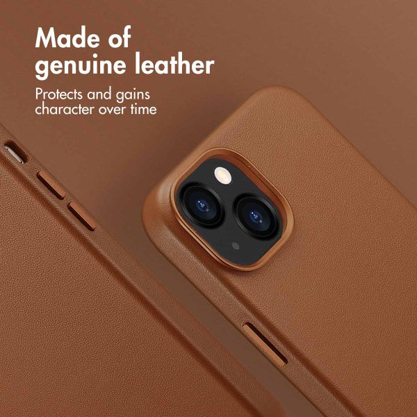 Accezz Leather Back Cover with MagSafe Apple iPhone 13 - Sienna Brown