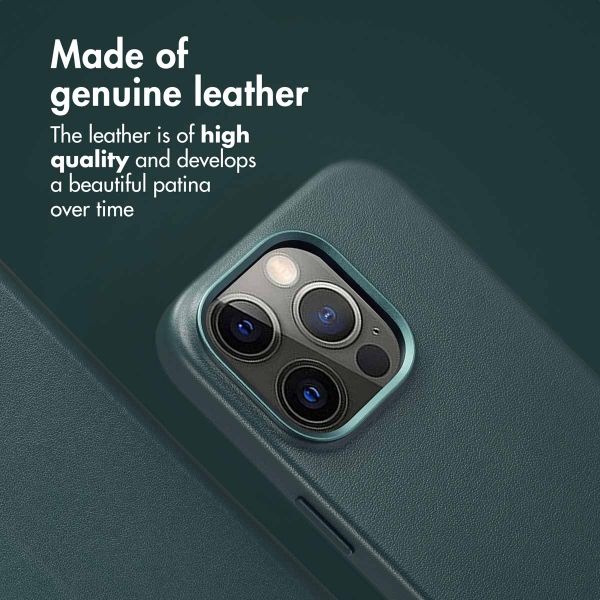 Accezz 2-in-1 Leather Bookcase with MagSafe Apple iPhone 14 Pro - Cedar Green